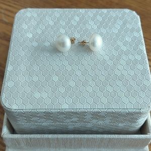 Fresh pearl 11mm earrings 14k